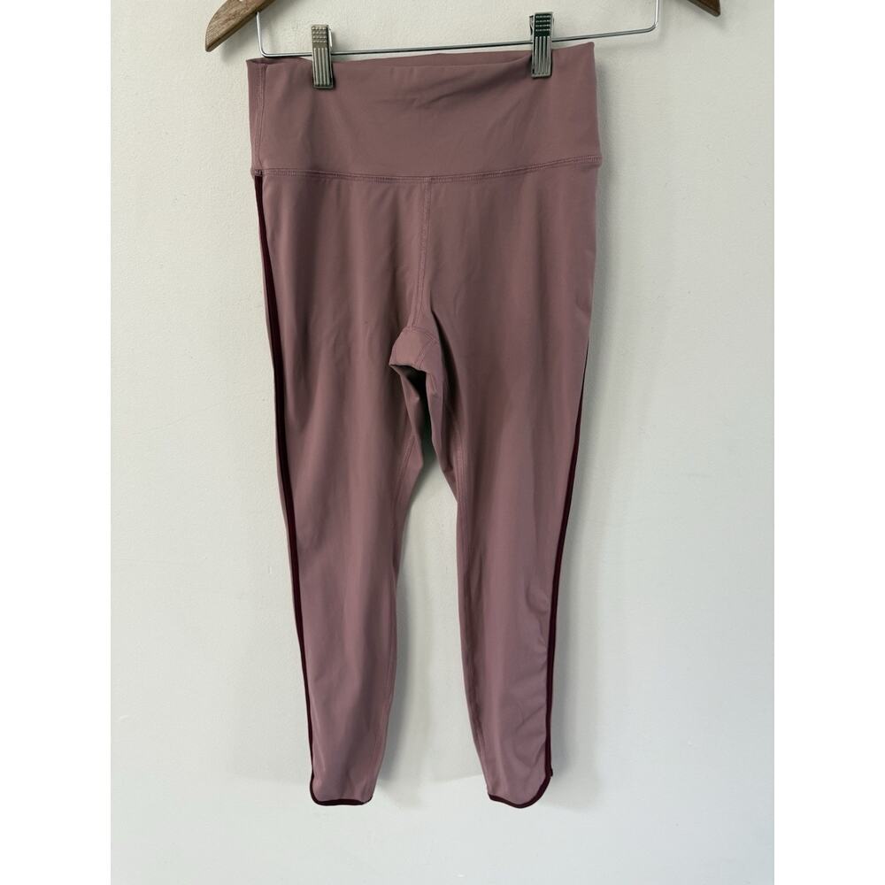 Gilly Hicks Leggings Size M Rose Pink Athleisure Workout Athletic